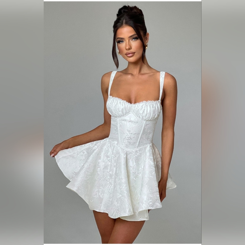 Babyboo Emelie Playsuit Size L- Ivory